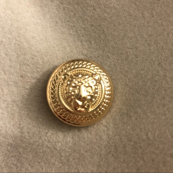 Wool trench coat - Picture 9 of 9